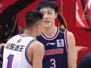 锁死！山东被淘汰后，胡明轩跑来安慰高诗岩
