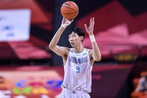 辽媒:周琦续约纠纷不因其“一走了之”而终结 CBA应更加规范