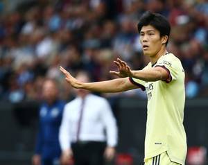 早报:阿森纳3-1热刺联赛三连胜;法蒂复出建功巴萨3-0莱万特