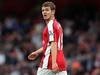 脾气火爆！威尔希尔不满判罚与费莱尼顶牛