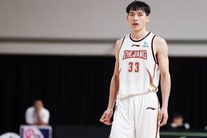 6记三分!雅尼斯:防守吴前的三分球出了严重问题