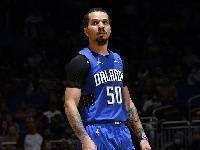 进步明显！科尔-安东尼赛季至今场均20.2分7.1篮板5.2助攻