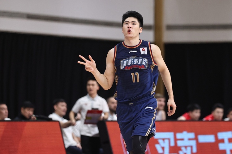 CBA第一阶段新秀表现盘点:余嘉豪得分王&篮板王 黎伊扬助攻王