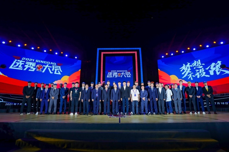 CBA第一阶段新秀表现盘点:余嘉豪得分王&篮板王 黎伊扬助攻王