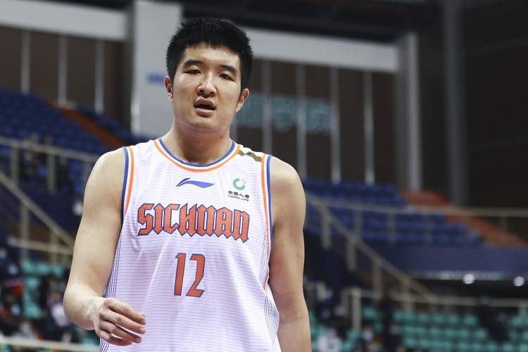 CBA第一阶段新秀表现盘点:余嘉豪得分王&篮板王 黎伊扬助攻王