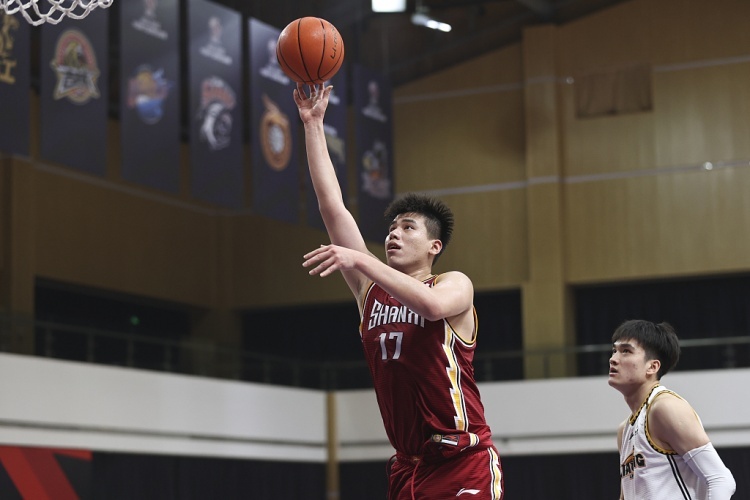 CBA第一阶段新秀表现盘点:余嘉豪得分王&篮板王 黎伊扬助攻王