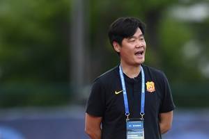 白国华:李霄鹏大概率接手国足 但接下来在这个位置也会很难熬