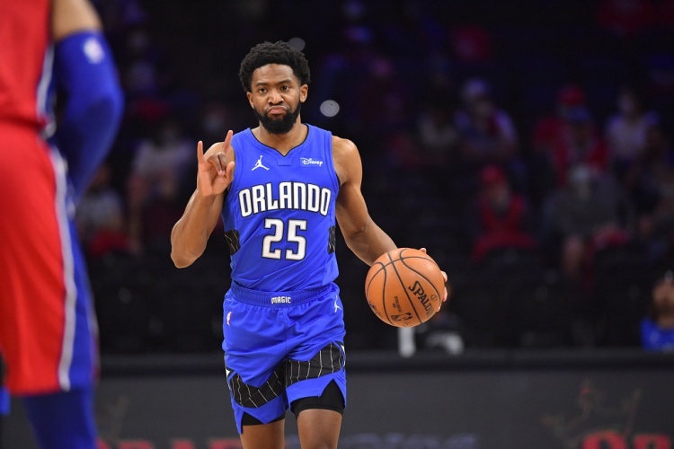 NBL官方:前NBA球员沙松-兰德尔加盟新西兰破坏者