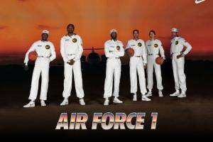 ?经典放映室-Air Force 25《青出于蓝》广告 科比老詹C位代言
