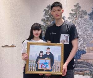 胡金秋妻子:手术成功没有后遗症 他最关心会否影响国家队比赛